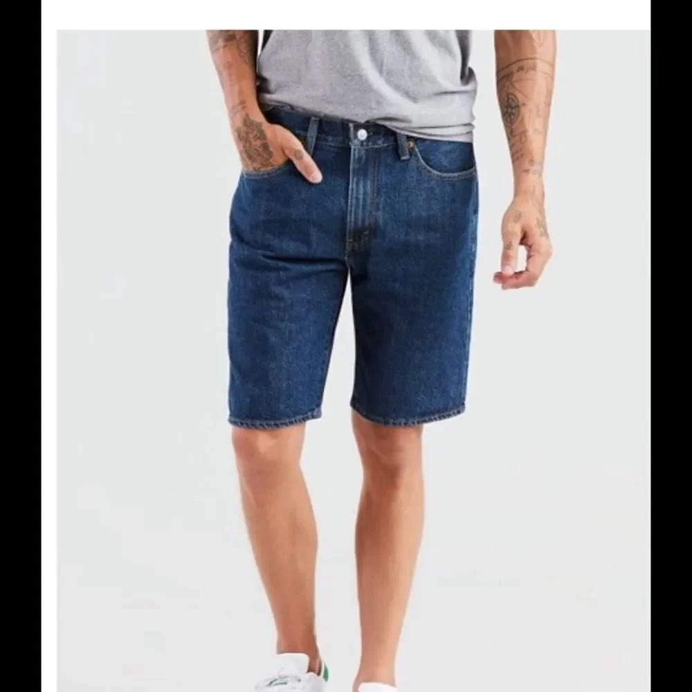 Levi's 505 Regular Fit Light Wash Blue Denim Cotton Bermuda Shorts 36